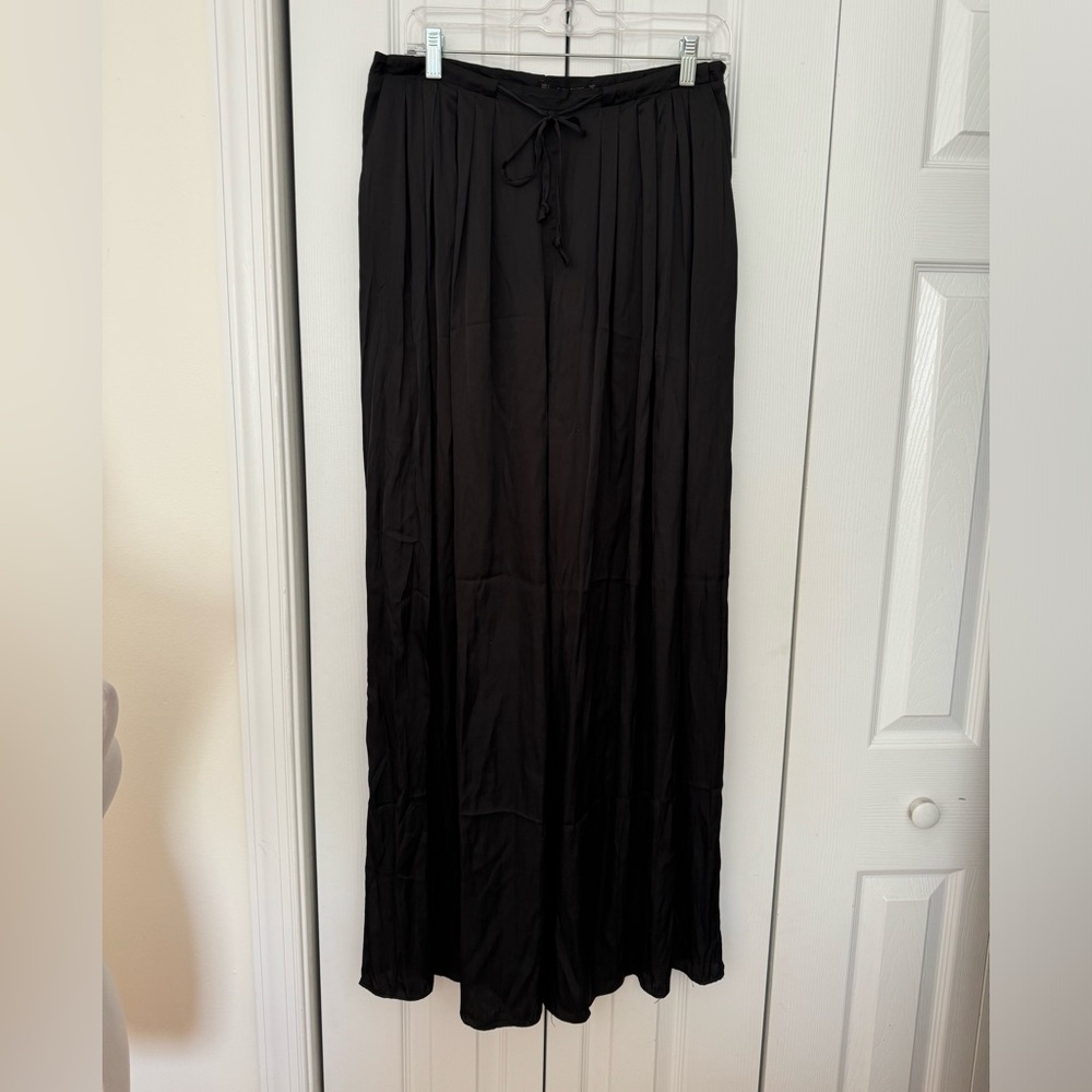 ZARA BASIC Wide Leg, BLK silk pants, L